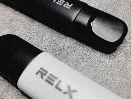 RELX悦刻幻影Pro哪个颜色好看? RELX悦刻幻影Pro哪个颜色好看?